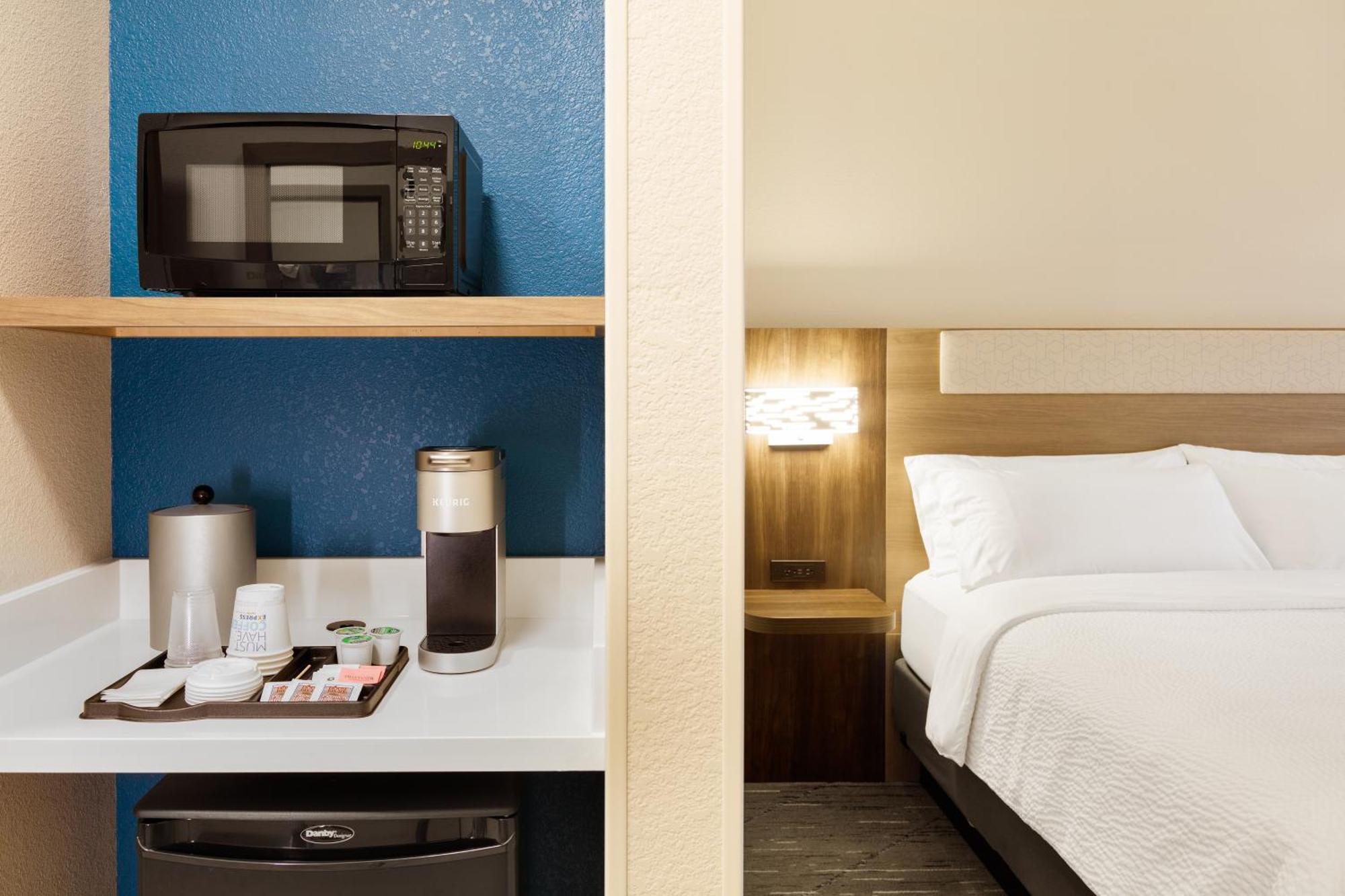 Holiday Inn Express & Suites Augusta W - Grovetown By Ihg Buitenkant foto